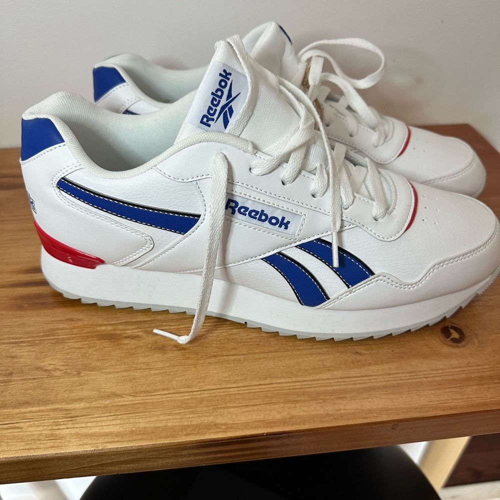 Reeboks Glide Ripple clip size 12
